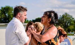 Achával acompañó a los vecinos que disfrutan los clubes municipales de Pilar en verano 