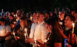 Achával acompañó a los Veteranos de Malvinas en la vigilia del 2 de abril en el Cenotafio